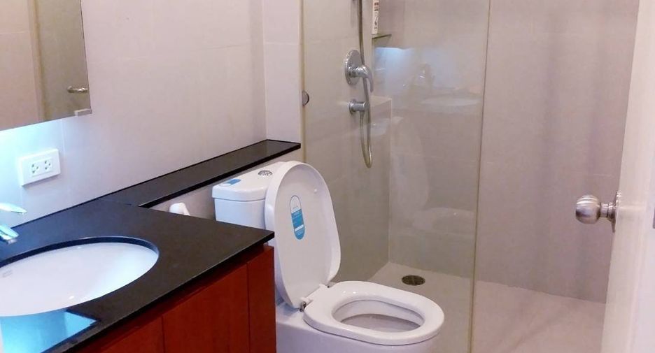 Wohnung zur Miete mit 3 Zimmer in Sathon, Bangkok