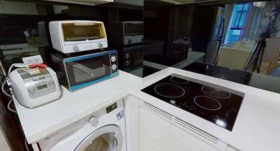 For rent 3 ベッドルーム condo in Khlong Toei, Bangkok