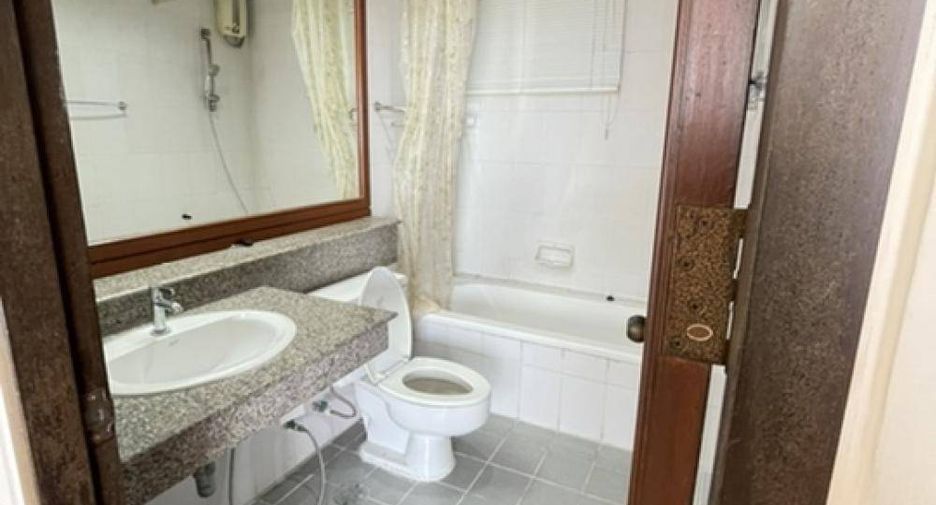 À louer 1 chambre condo à Bang Na, Bangkok