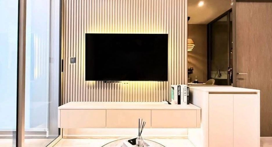 For rent 1 bed condo in Watthana, Bangkok