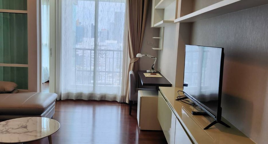 For rent 1 bed condo in Watthana, Bangkok