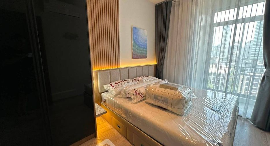 For rent 1 bed condo in Watthana, Bangkok