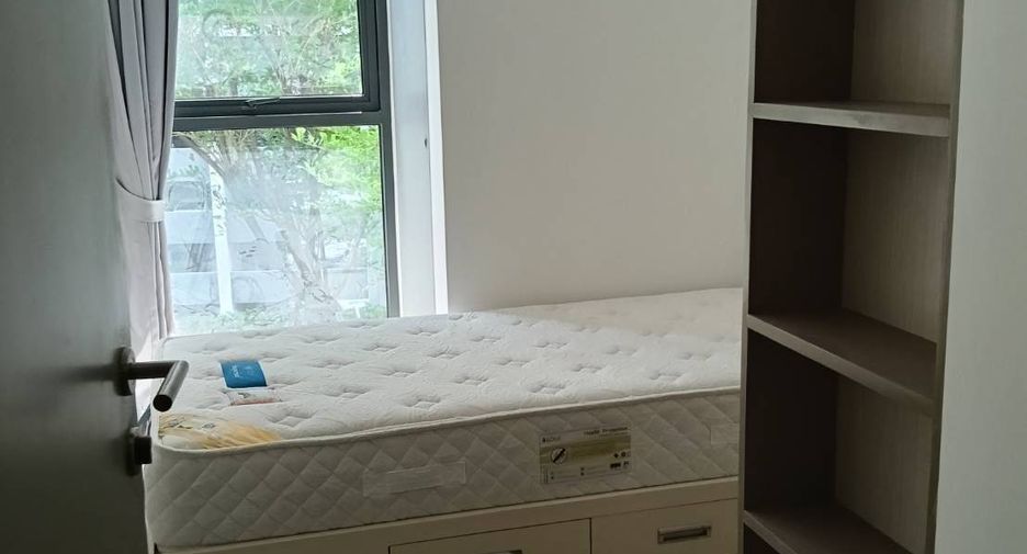 For rent 2 bedrooms condo in Huai Khwang, Bangkok