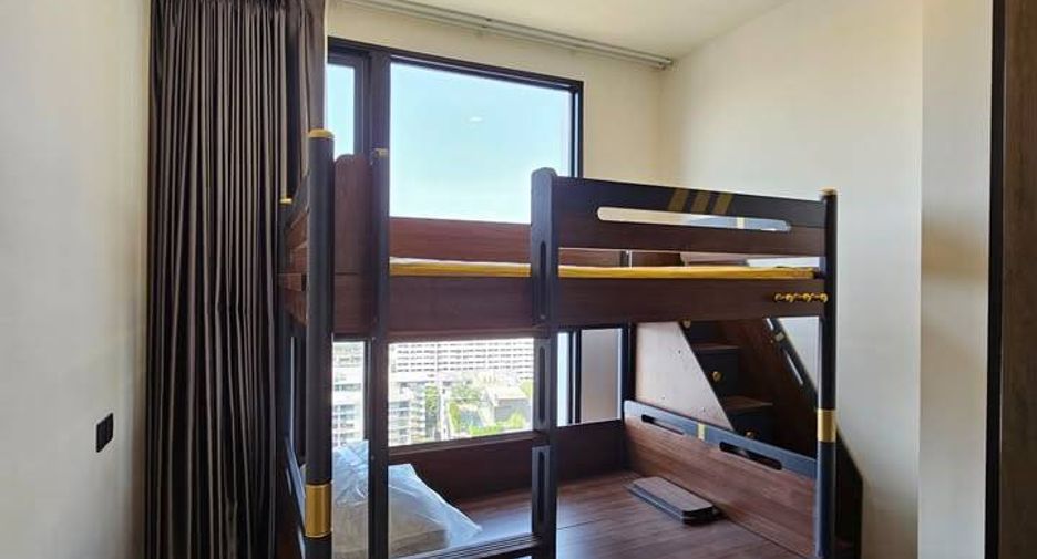À louer 2 chambres condo à Watthana, Bangkok
