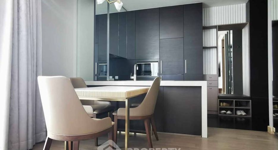 For rent 2 ベッドルーム condo in Pathum Wan, Bangkok