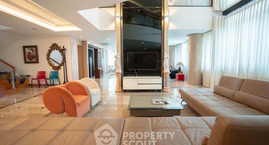 Wohnung zur Miete mit 6 Zimmer in Yan Nawa, Bangkok