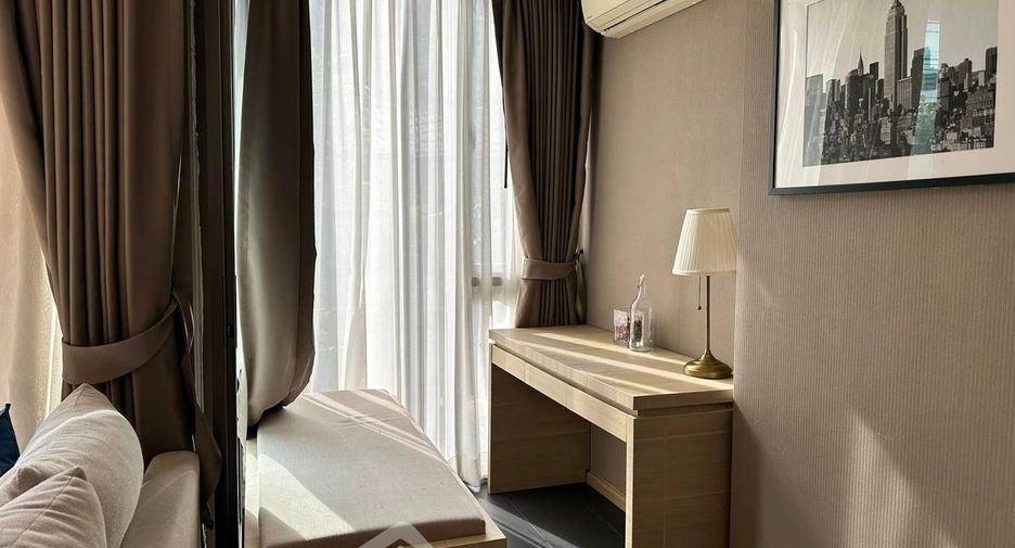 For rent 1 bed condo in Sathon, Bangkok