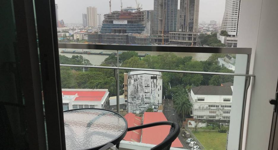 Wohnung zur Miete mit 1 Zimmer in Bang Rak, Bangkok