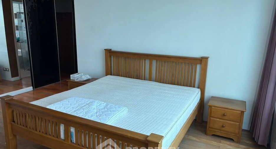 Аренда 3 спальни кондо в Банг Кхо Лаем, Бангкок