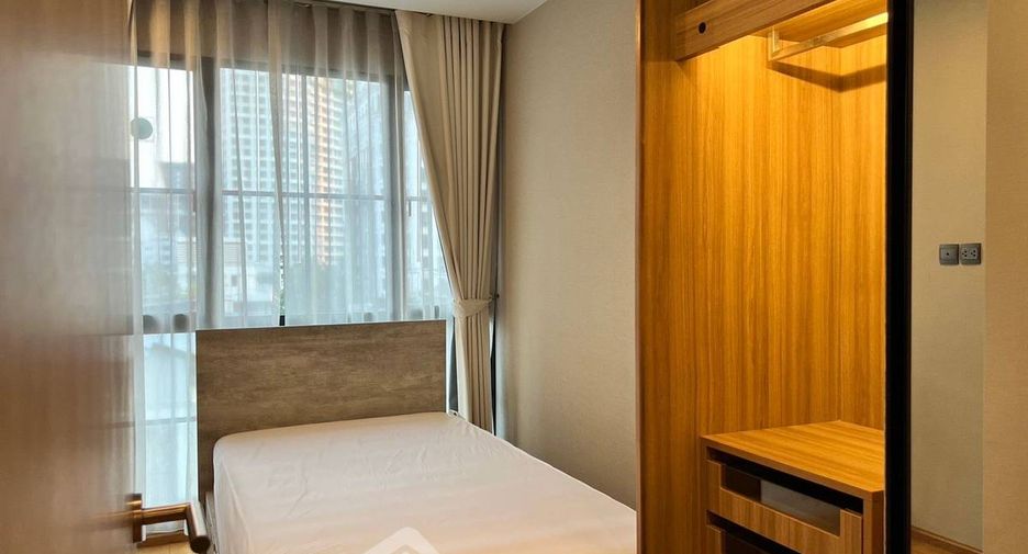 For rent 2 bedrooms condo in Pathum Wan, Bangkok