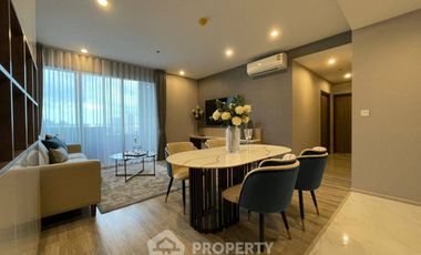 Condo en alquiler de 2 habitaciones en Bang Na, Bangkok