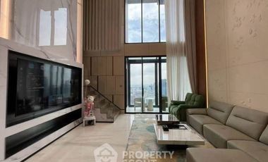 Condo en alquiler de 4 habitaciones en Sathon, Bangkok