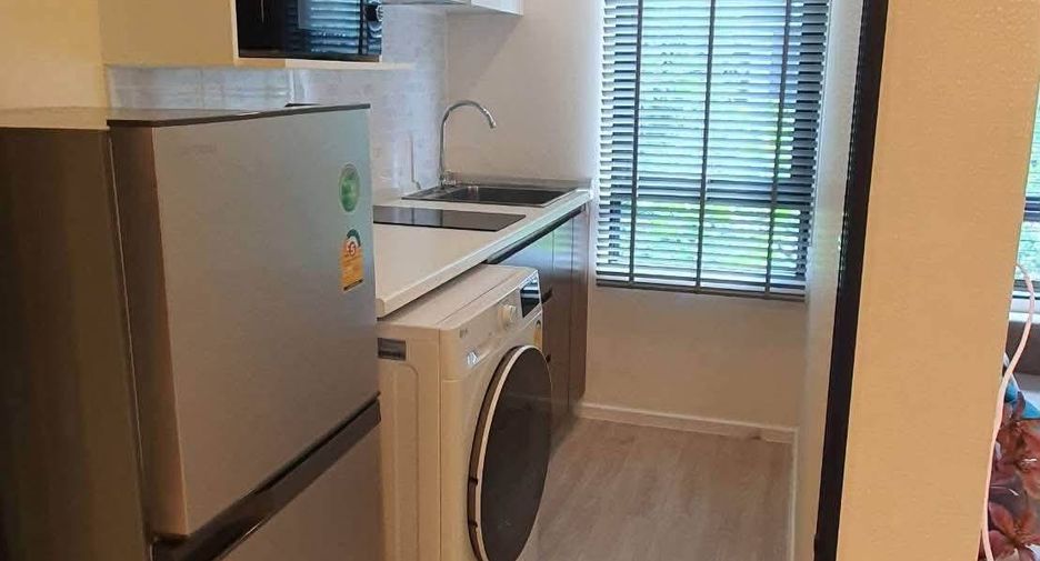 For rent 2 bedrooms condo in Lat Phrao, Bangkok