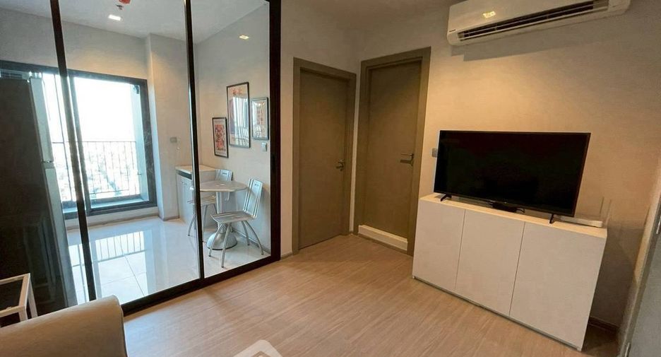 For rent 1 Beds condo in Huai Khwang, Bangkok