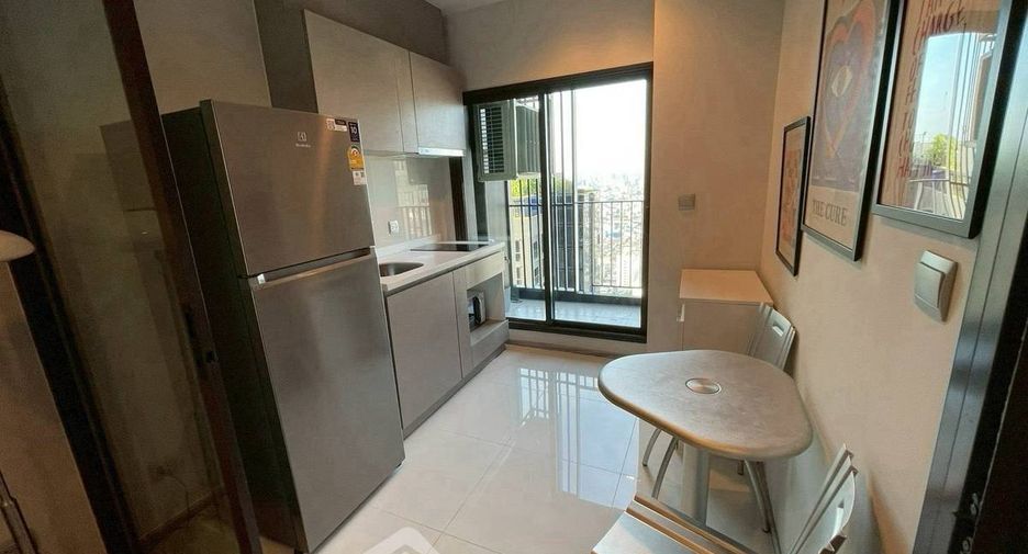 For rent 1 Beds condo in Huai Khwang, Bangkok