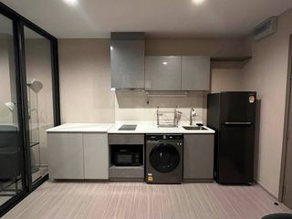 For rent 1 bed condo in Huai Khwang, Bangkok