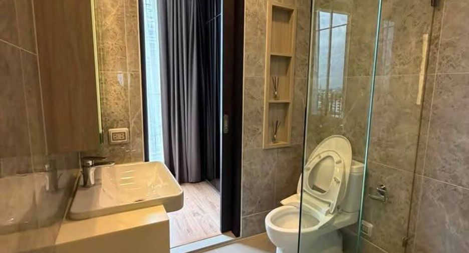 For rent 2 ベッドルーム condo in Phaya Thai, Bangkok