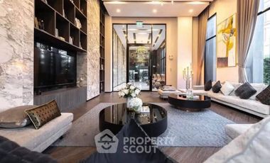 For rent 2 bedrooms condo in Mueang Samut Prakan, Samut Prakan