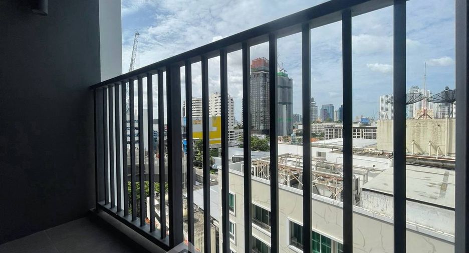 À louer 1 chambre condo à Watthana, Bangkok