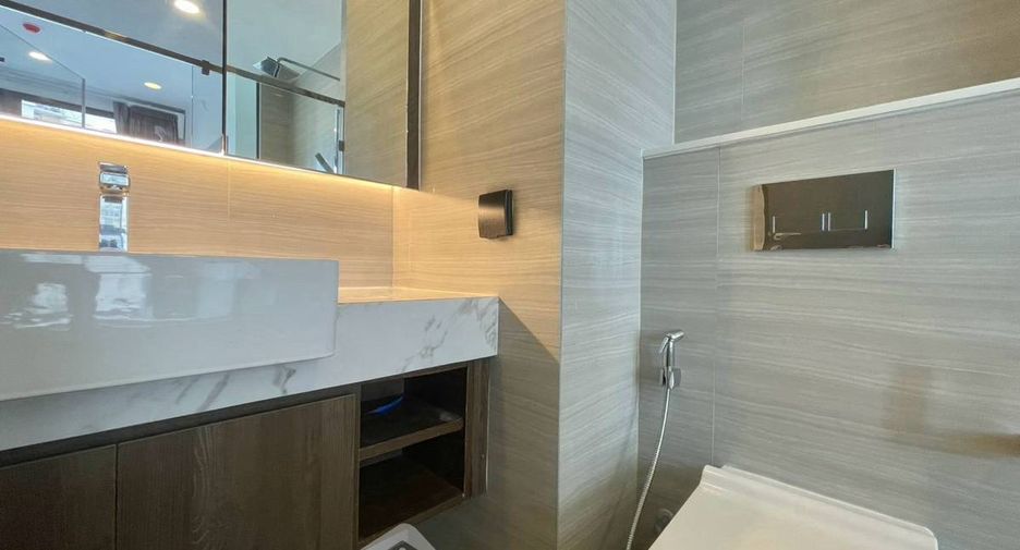 À louer 1 chambre condo à Watthana, Bangkok