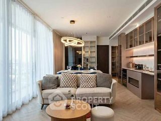 For rent 3 bedrooms condo in Khlong San, Bangkok