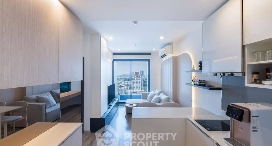 Condo en alquiler de 2 habitaciones en Bang Na, Bangkok
