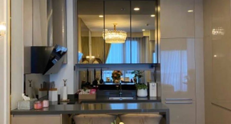 À louer 2 chambres condo à Watthana, Bangkok
