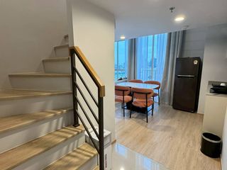 Wohnung zur Miete mit 2 Zimmer in Bang Rak, Bangkok