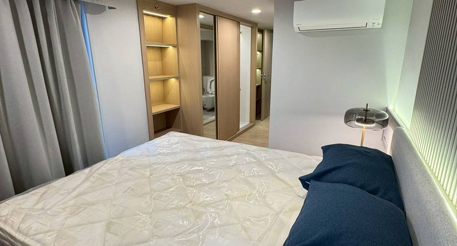 À louer 2 chambres condo à Bang Rak, Bangkok