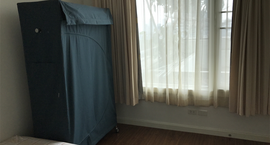 For sale 2 bedrooms condo in Khlong Toei, Bangkok