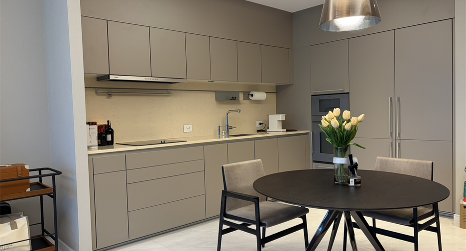 For sale 1 bed condo in Pathum Wan, Bangkok