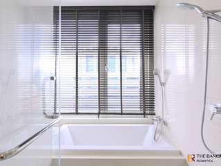 For rent 2 bedrooms condo in Pathum Wan, Bangkok