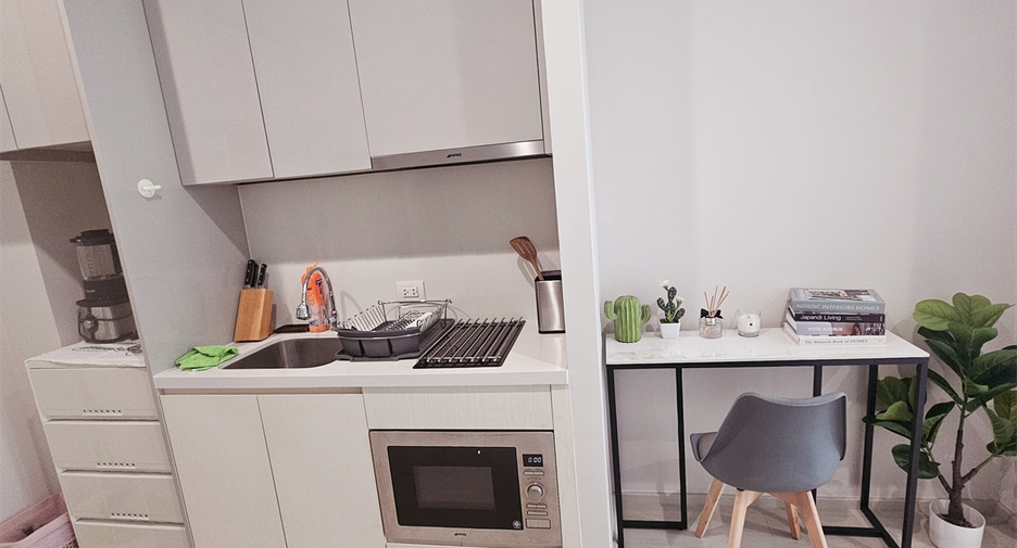 For rent 1 bed condo in Pathum Wan, Bangkok