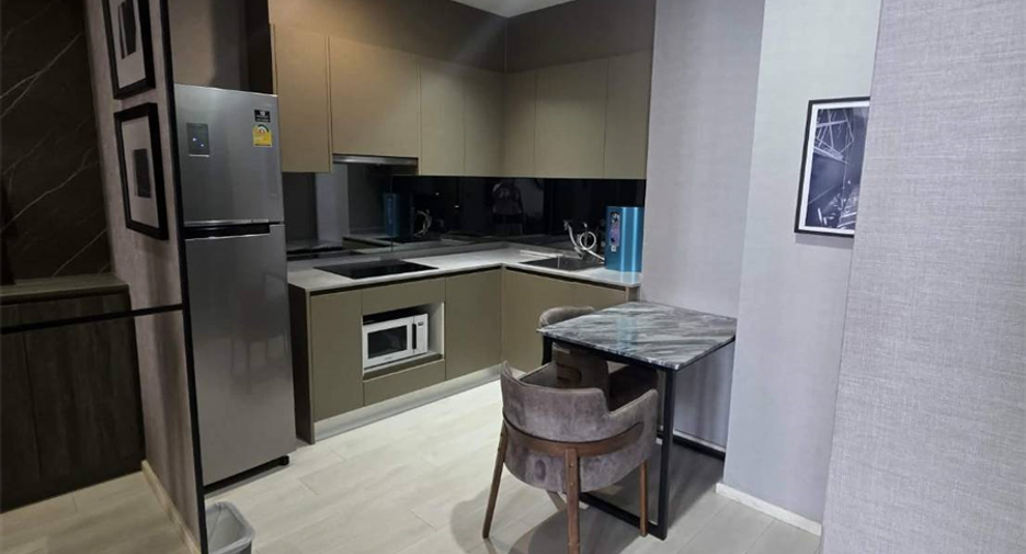 For rent 1 bed condo in Pathum Wan, Bangkok