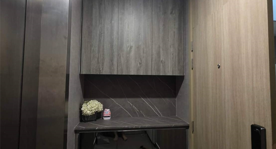 For rent 1 bed condo in Pathum Wan, Bangkok