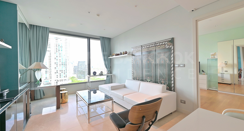 For rent 1 bed condo in Pathum Wan, Bangkok