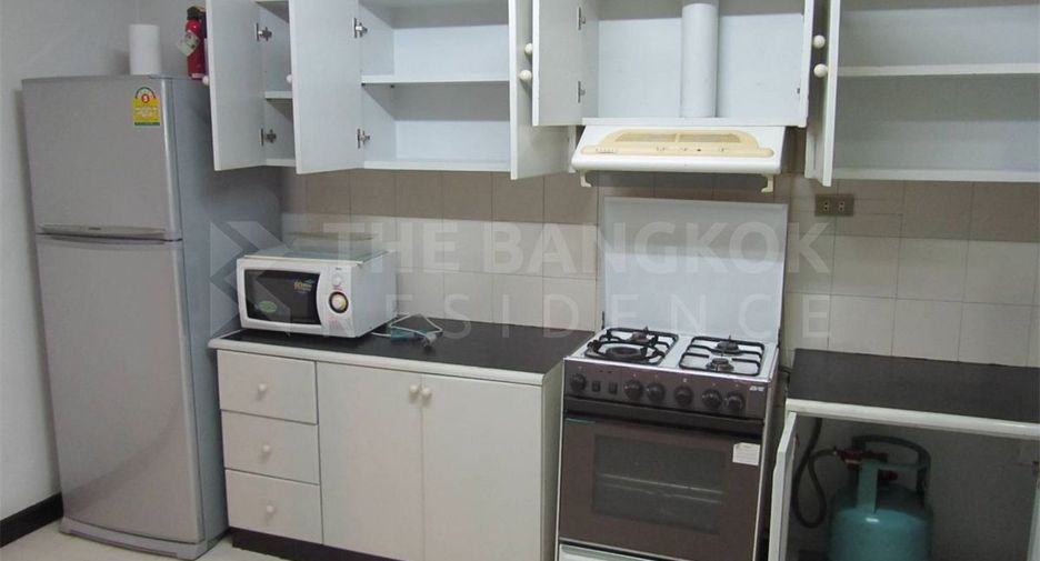 ให้เช่า 3 ห้องนอน คอนโด ใน วัฒนา, กรุงเทพฯ