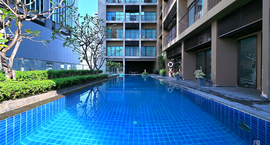 ให้เช่า 2 ห้องนอน คอนโด ใน คลองเตย, กรุงเทพฯ
