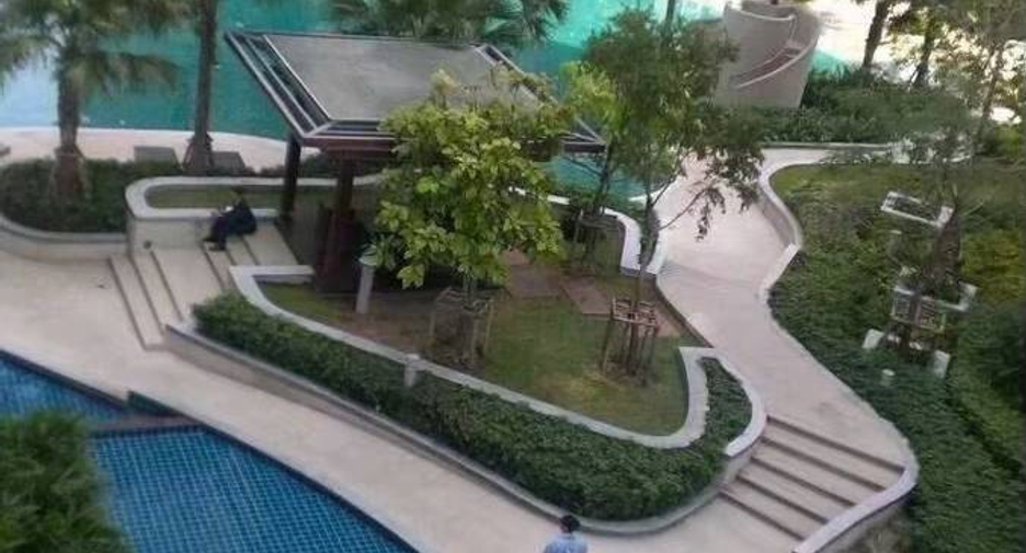 For rent 2 ベッドルーム condo in Huai Khwang, Bangkok