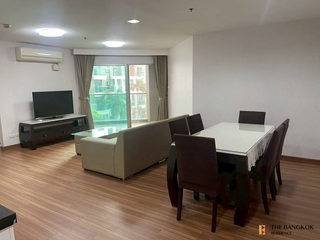 Wohnung zur Miete mit 2 Zimmer in Huai Khwang, Bangkok