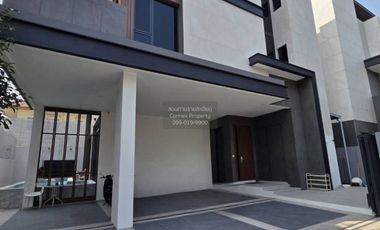 ให้เช่า 5 ห้องนอน บ้านเดี่ยว ใน บางกะปิ, กรุงเทพฯ