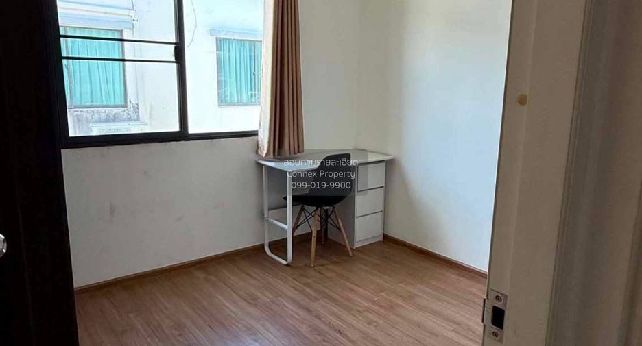 À louer 2 chambres maison de ville à Mueang Nonthaburi, Nonthaburi