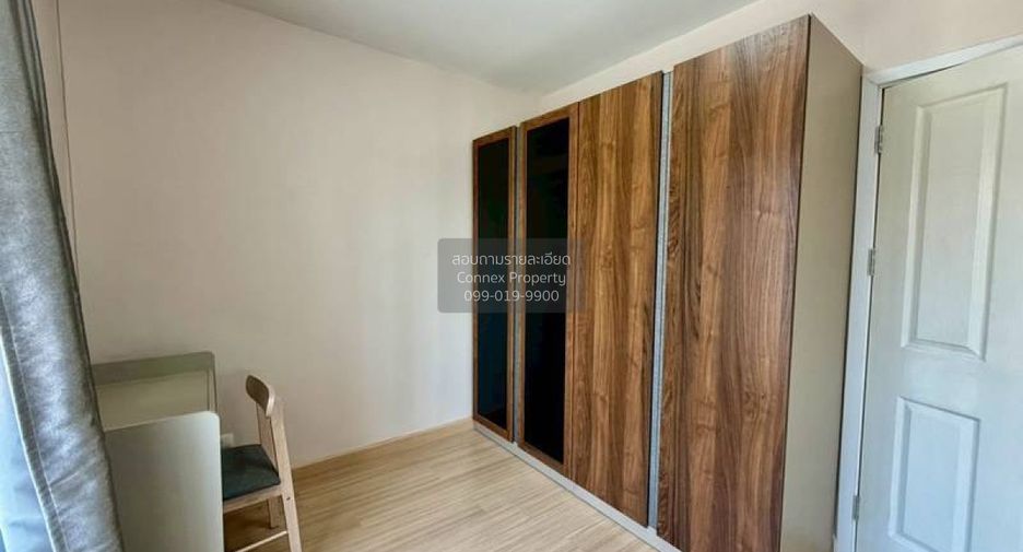 For rent 3 bedrooms townhouse in Khlong Luang, Pathum Thani