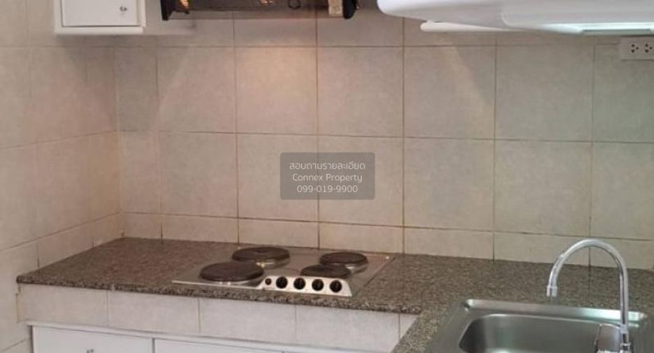 For rent 2 bedrooms apartment in Sathon, Bangkok