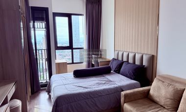 Condo en alquiler de 1 habitaciones en Watthana, Bangkok