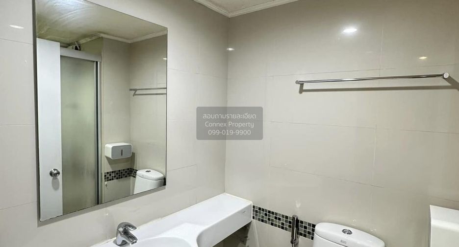 À louer 1 chambre condo à Yan Nawa, Bangkok