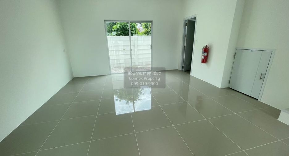 For rent 3 bedrooms townhouse in Thanyaburi, Pathum Thani
