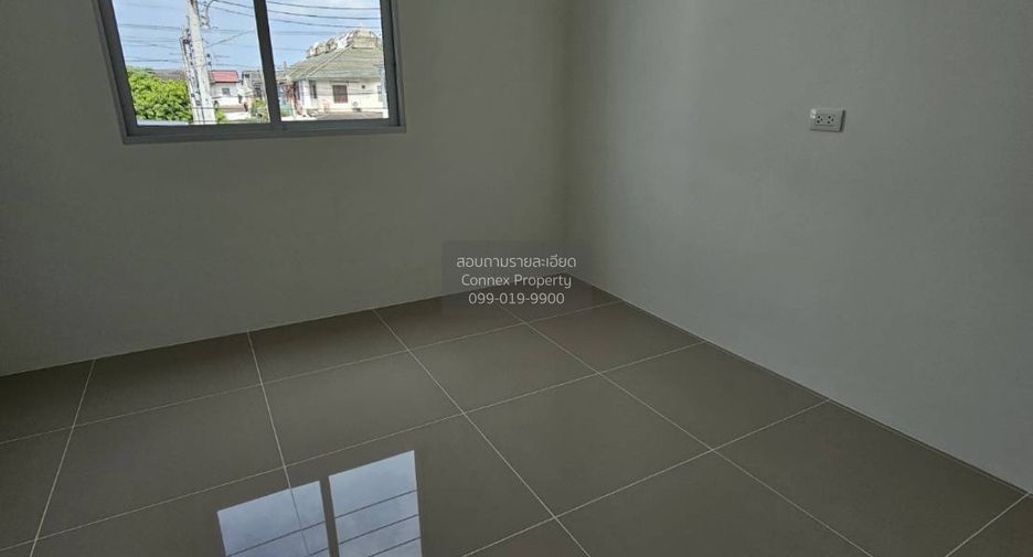 For rent 3 bedrooms townhouse in Thanyaburi, Pathum Thani