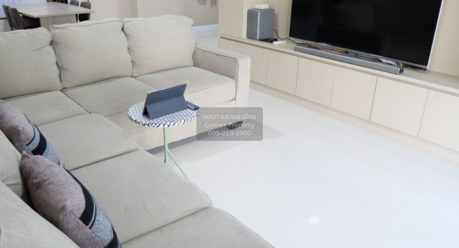 Casa en alquiler de 3 habitaciones en Bang Phli, Samut Prakan