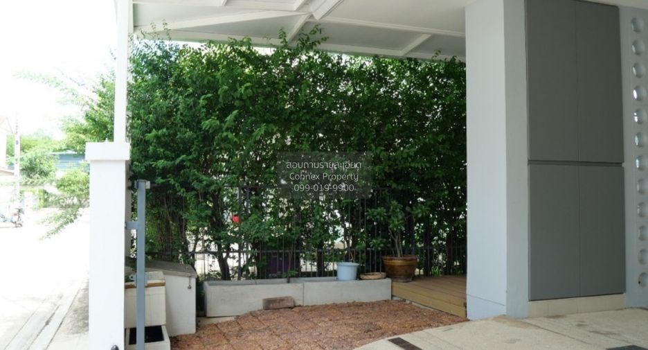 Casa en alquiler de 3 habitaciones en Bang Phli, Samut Prakan